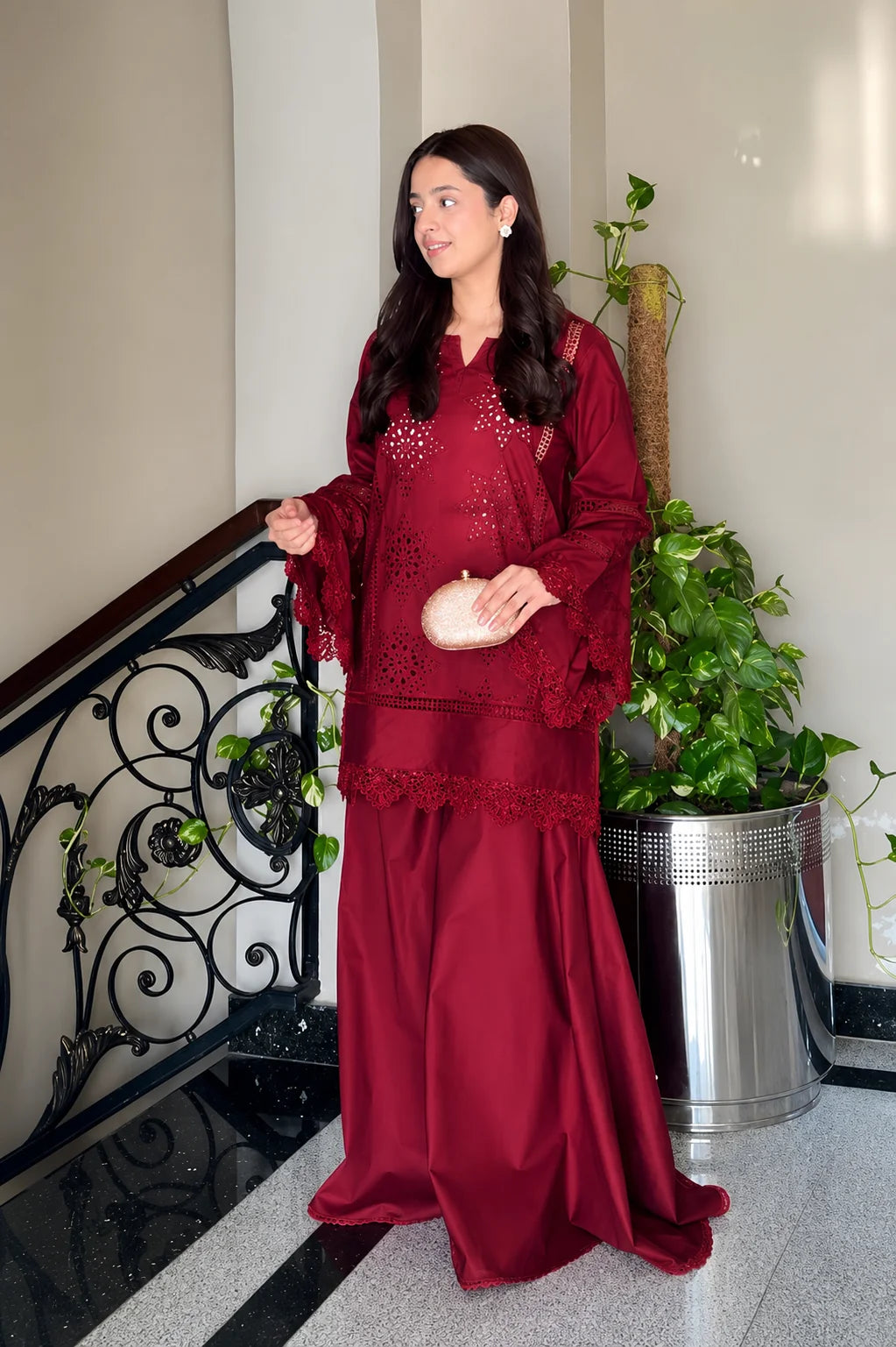 Roop – Embroidered 2 Piece