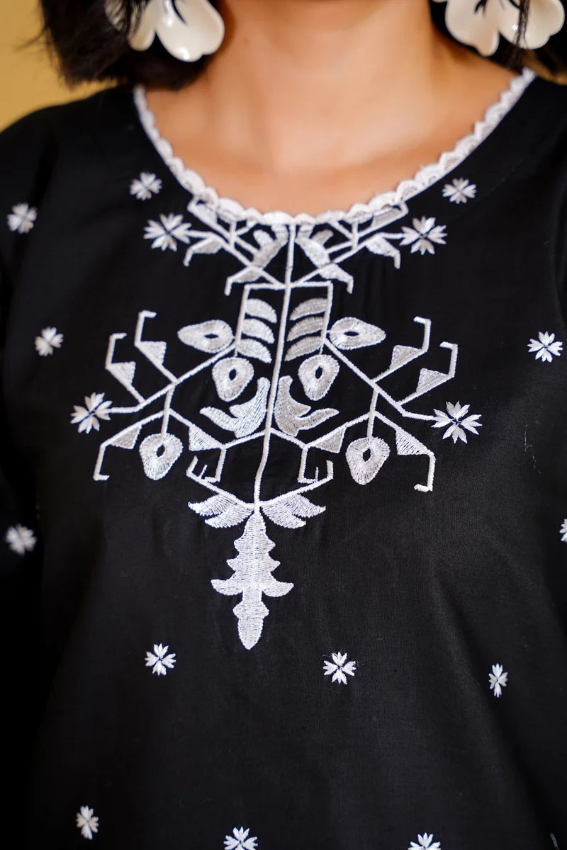 Shab-e-Noor– Embroidered 2 Piece