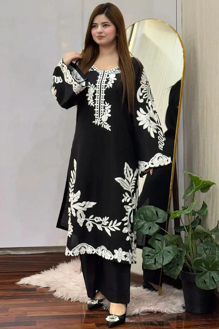 Malka– Embroidered 2 Piece