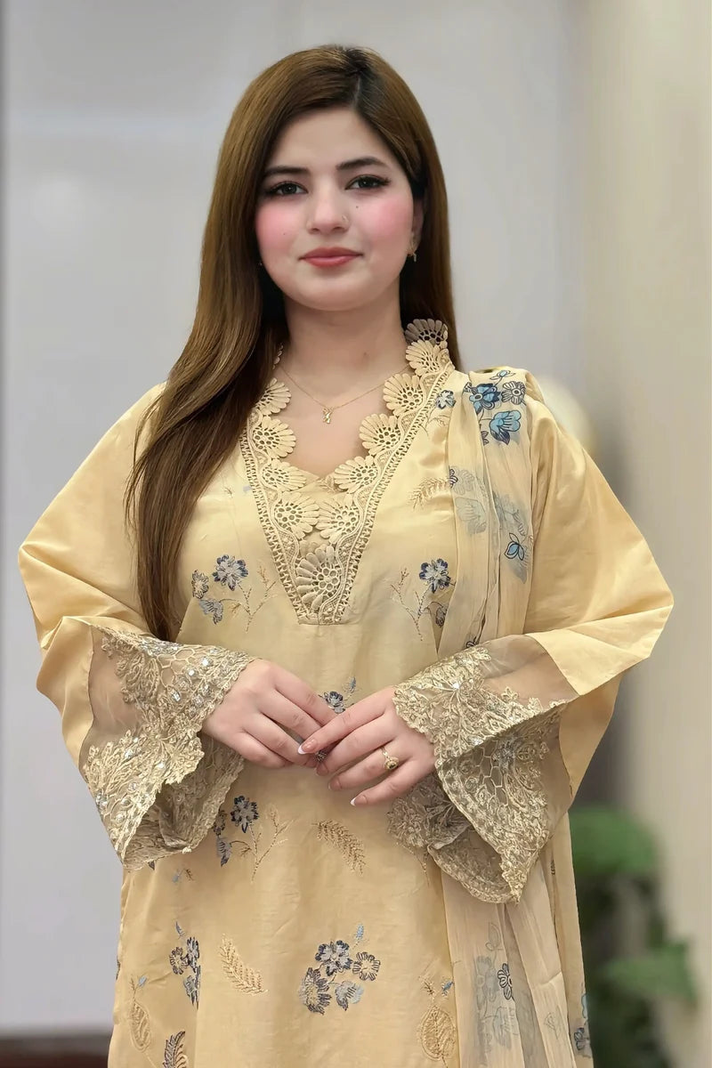 Rooh-e-Rang – Embroidered 3 Piece