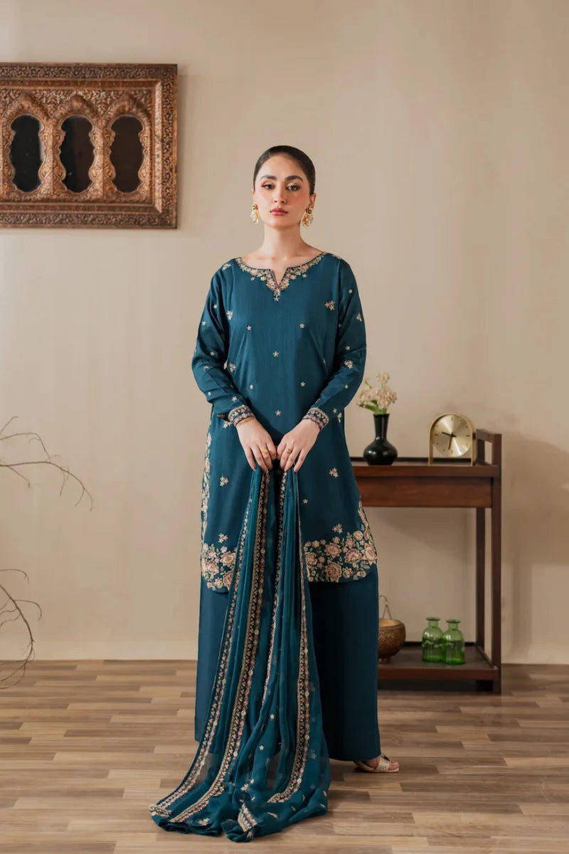 Ruhi– Embroidered 3 Piece