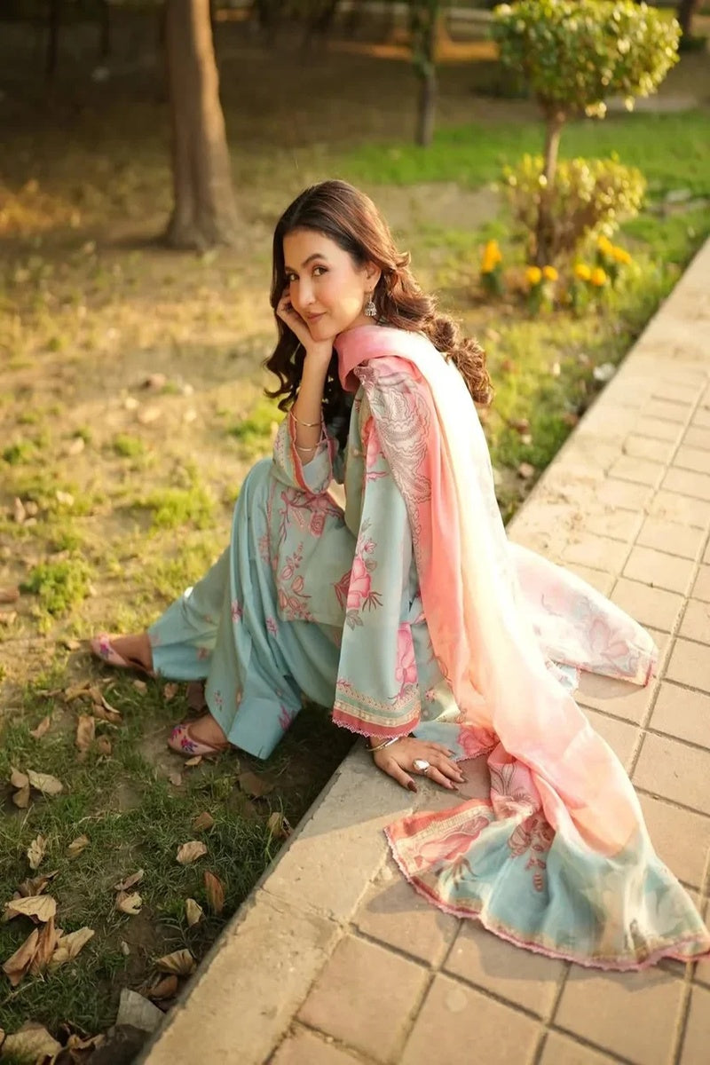 Roshan Ara– Embroidered 3 Piece