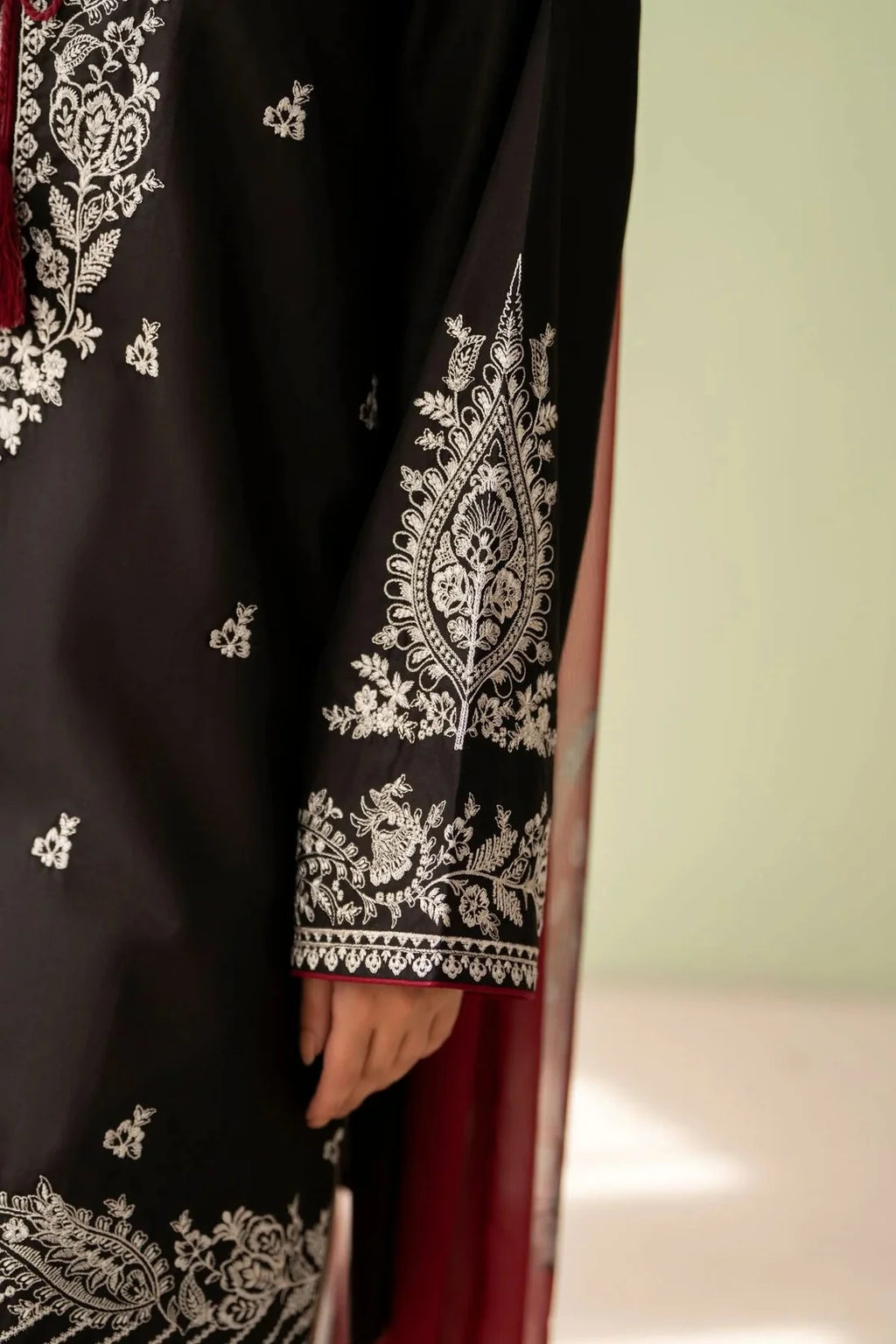 Ayla– Embroidered 3 Piece