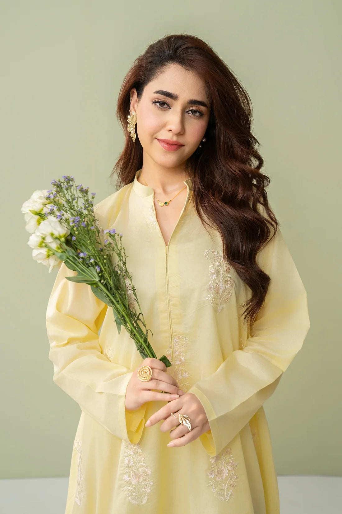 Mahtab– Embroidered 2 Piece