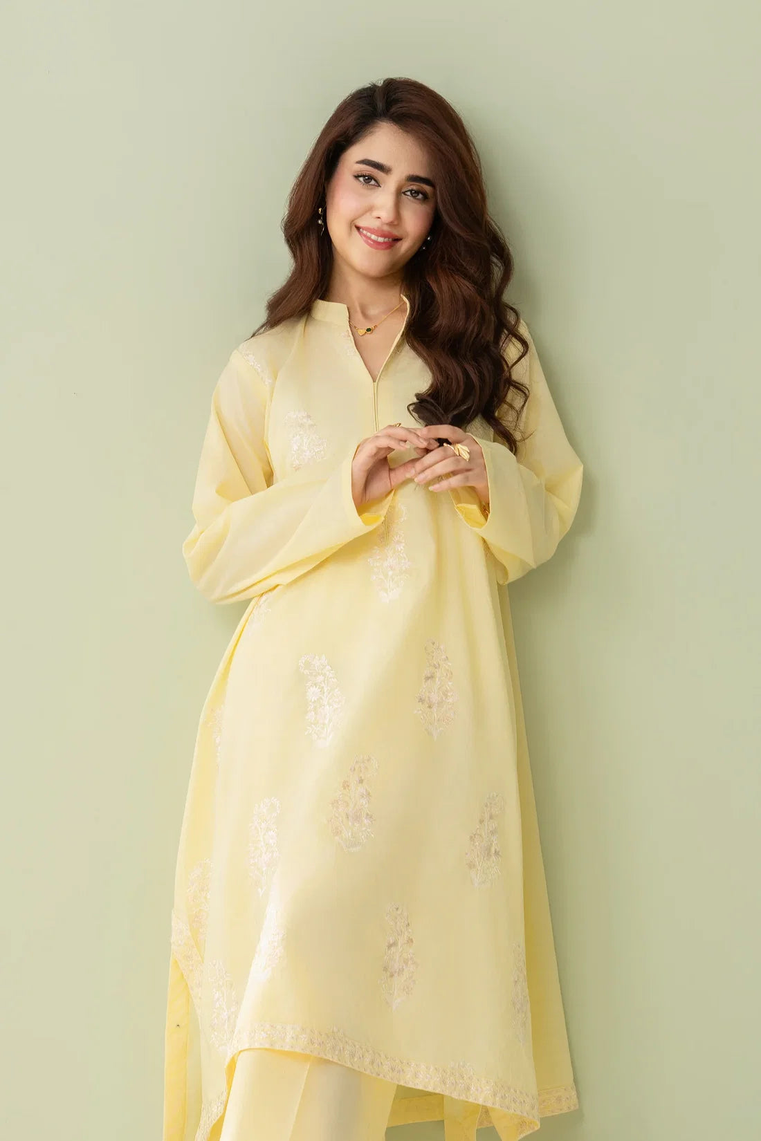 Mahtab– Embroidered 2 Piece