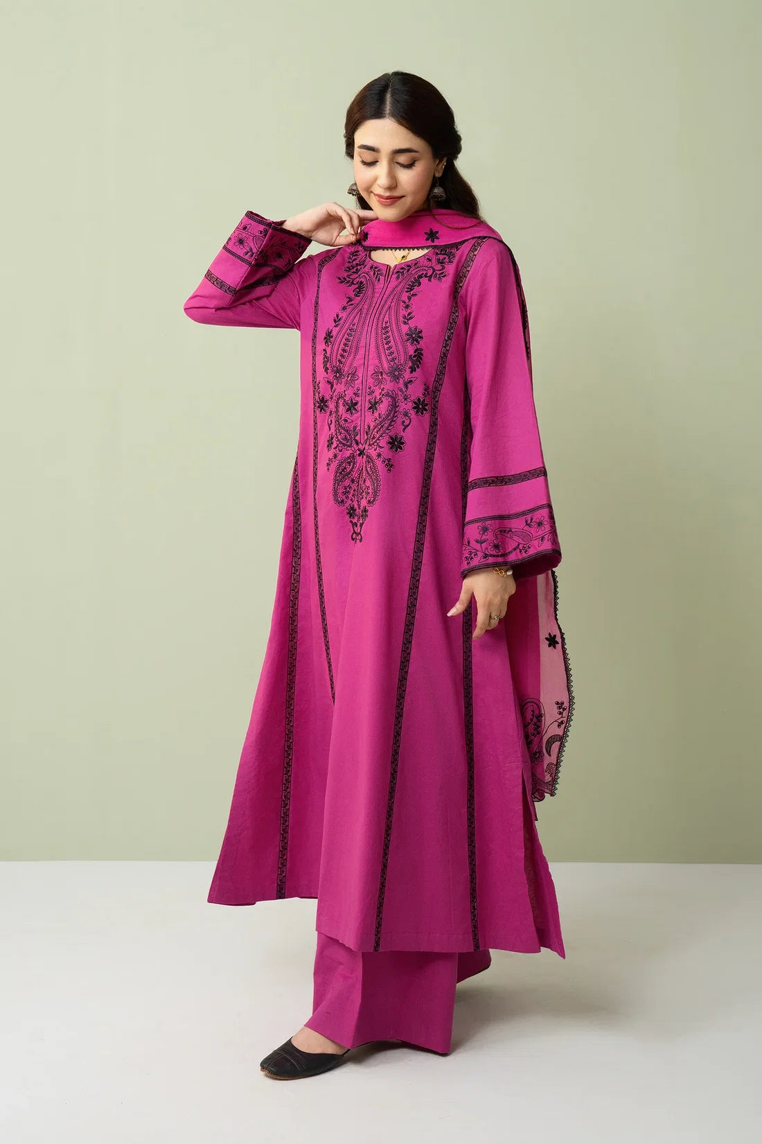 Haseen – Embroidered 3 Piece