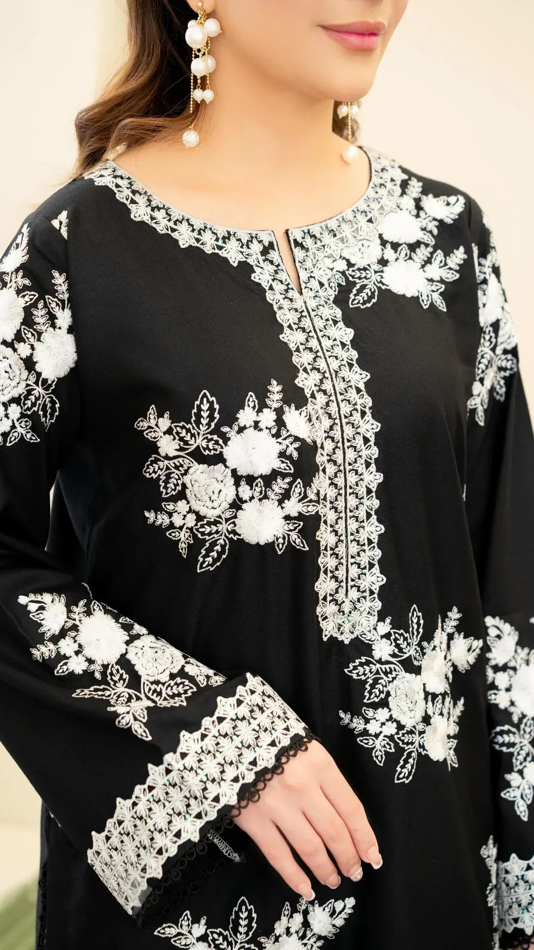 Durr-e-Gul– Embroidered 2 Piece