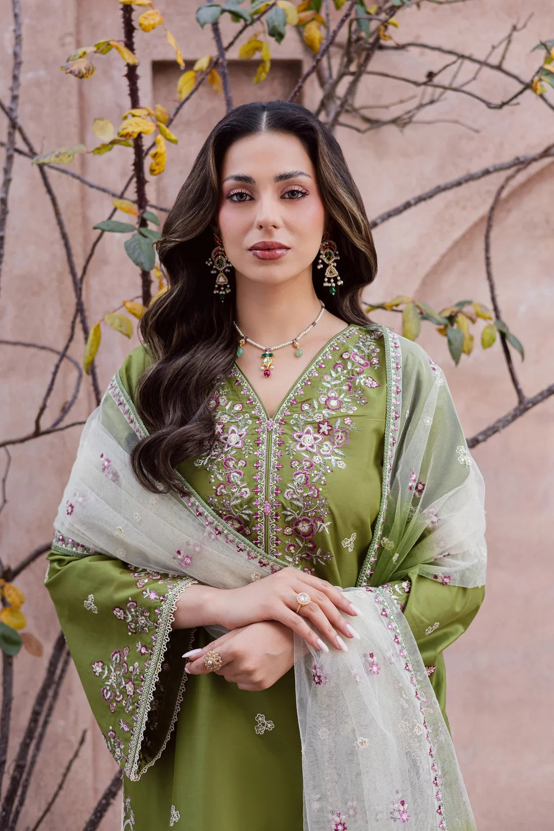 Nazakat– Embroidered 3 Piece