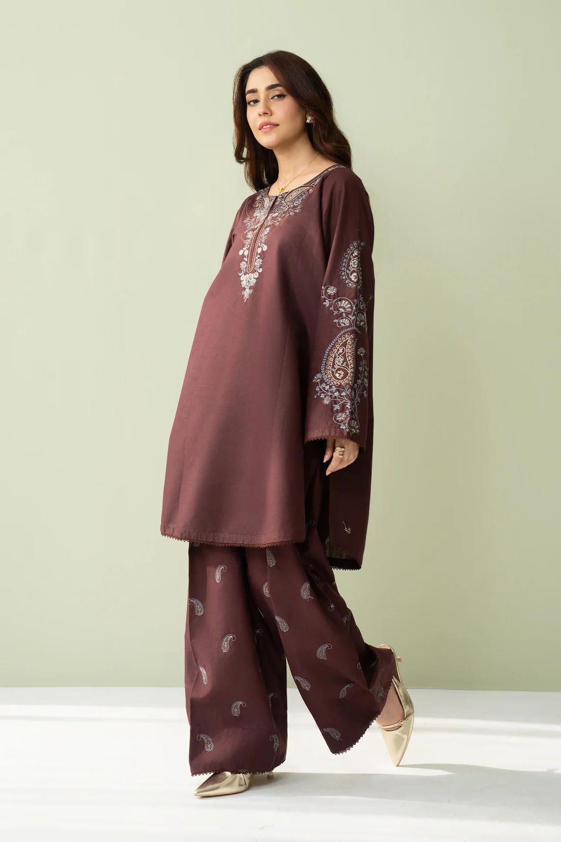 Chocolate– Embroidered 2 Piece