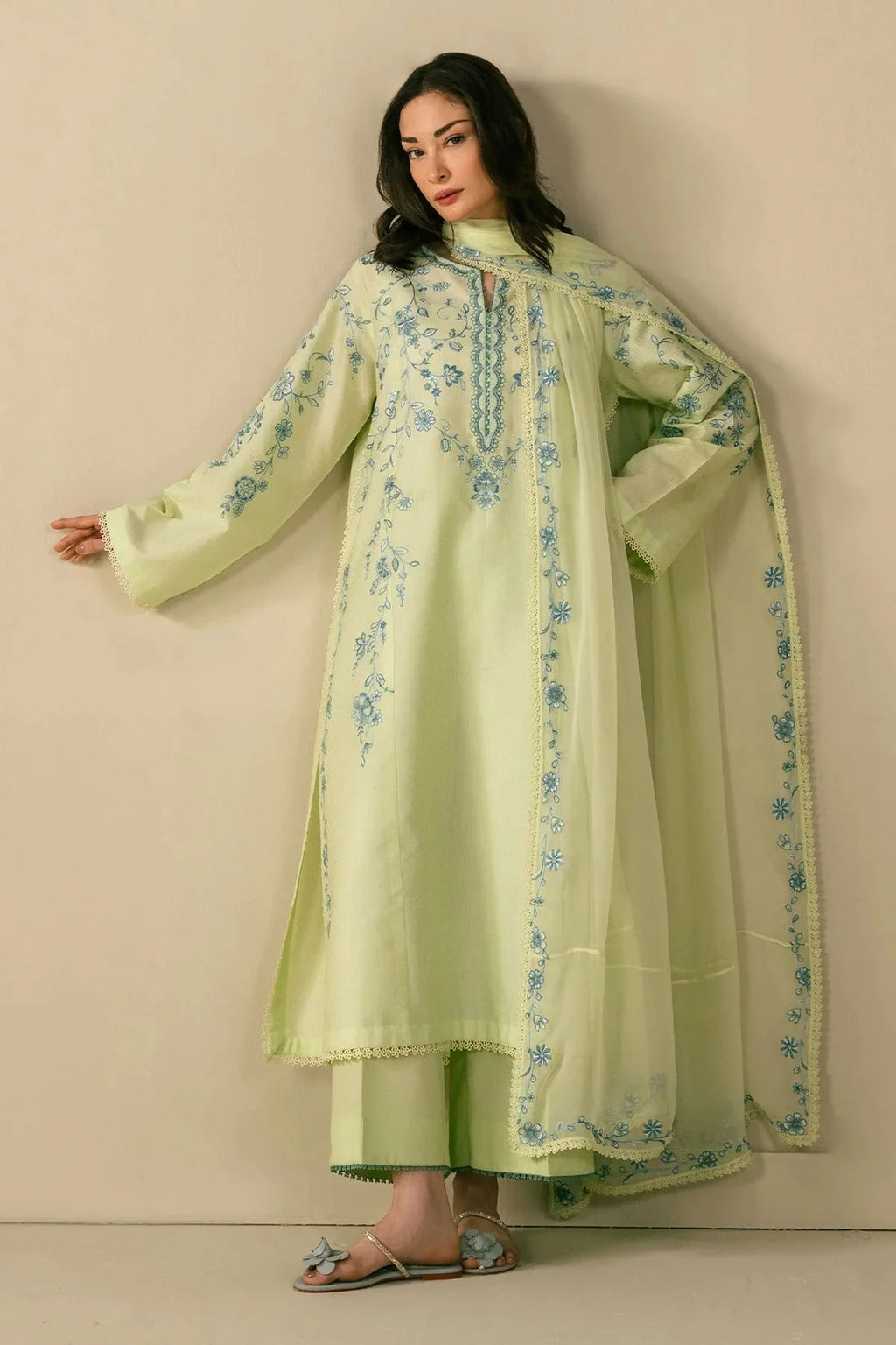 Mint Meadow– Embroidered 3 Piece