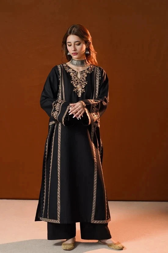 Tehzeeb– Embroidered 2 Piece