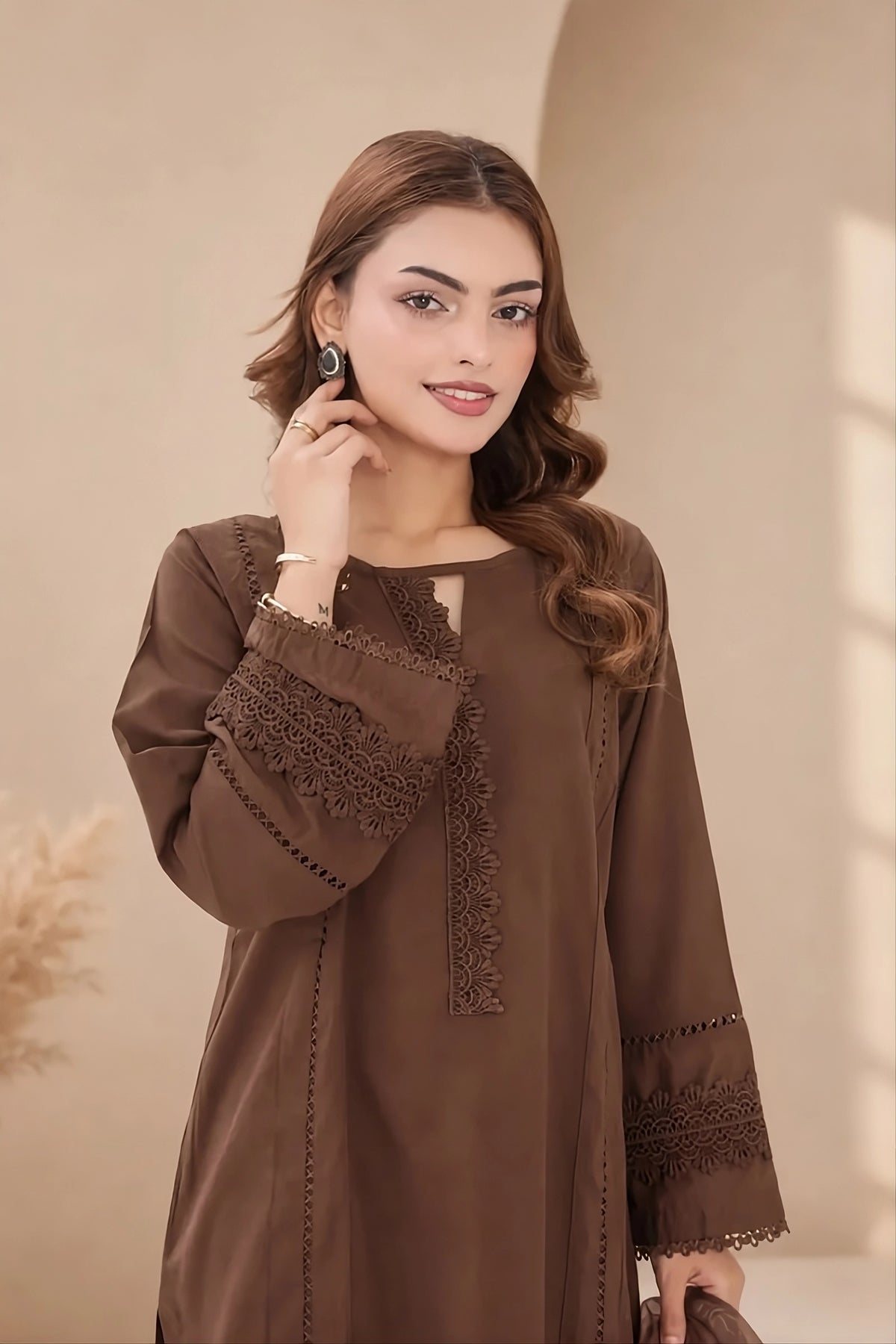 Zarina– Embroidered 3 Piece