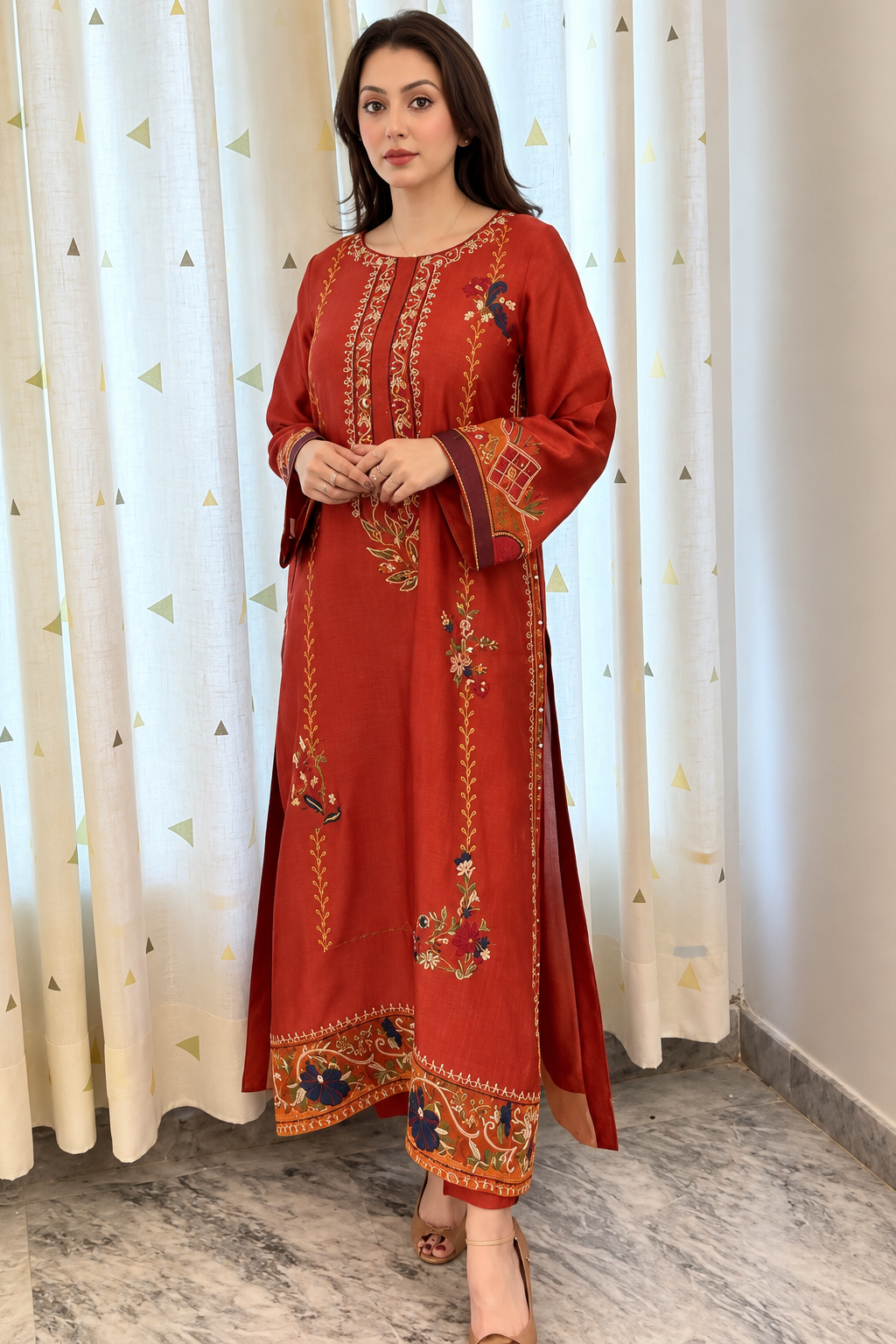 Winter Ember– Embroidered 3 Piece