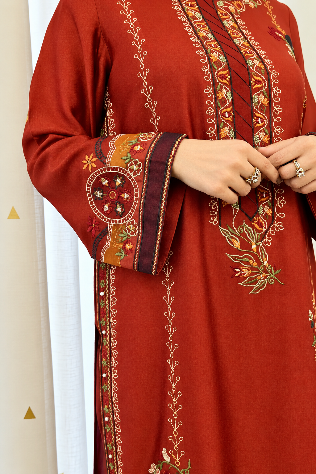 Winter Ember– Embroidered 3 Piece