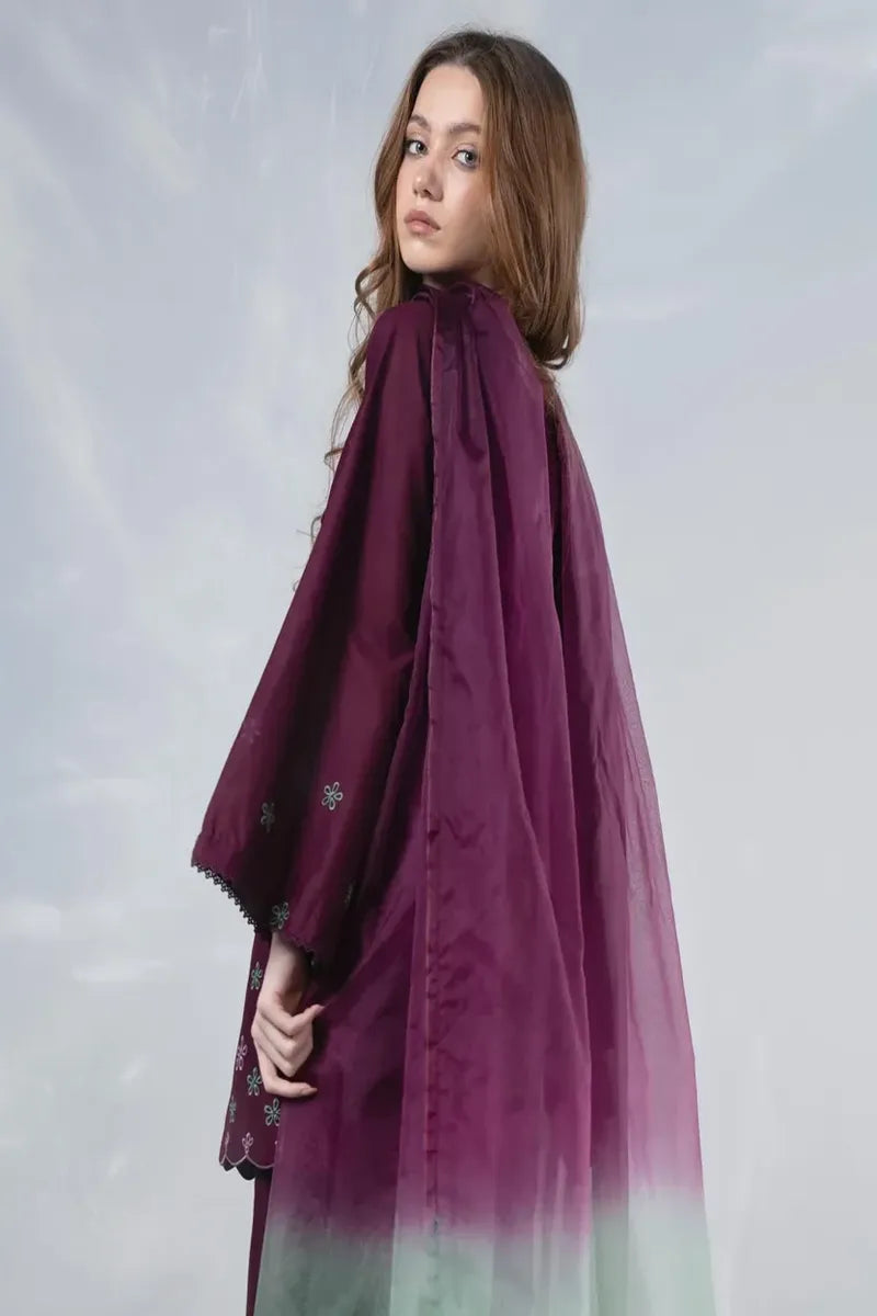 Afsana– Embroidered 3 Piece