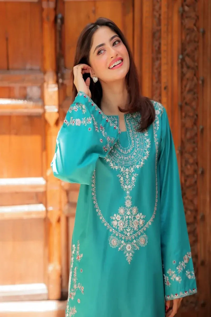 Roohani – Embroidered 2 Piece