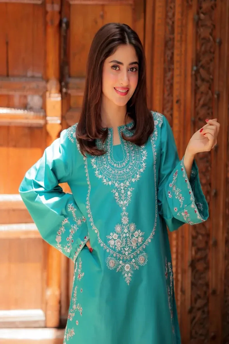 Roohani – Embroidered 2 Piece