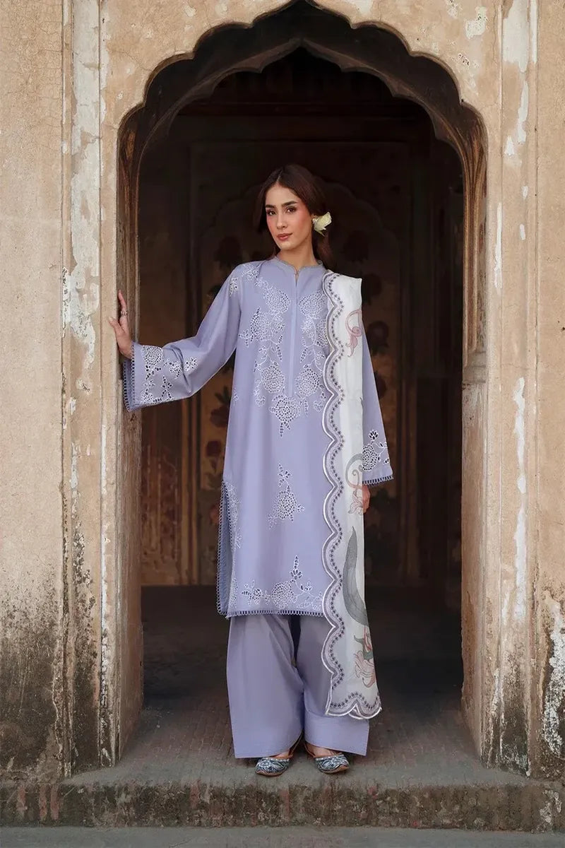 Zoya– Embroidered 3 Piece