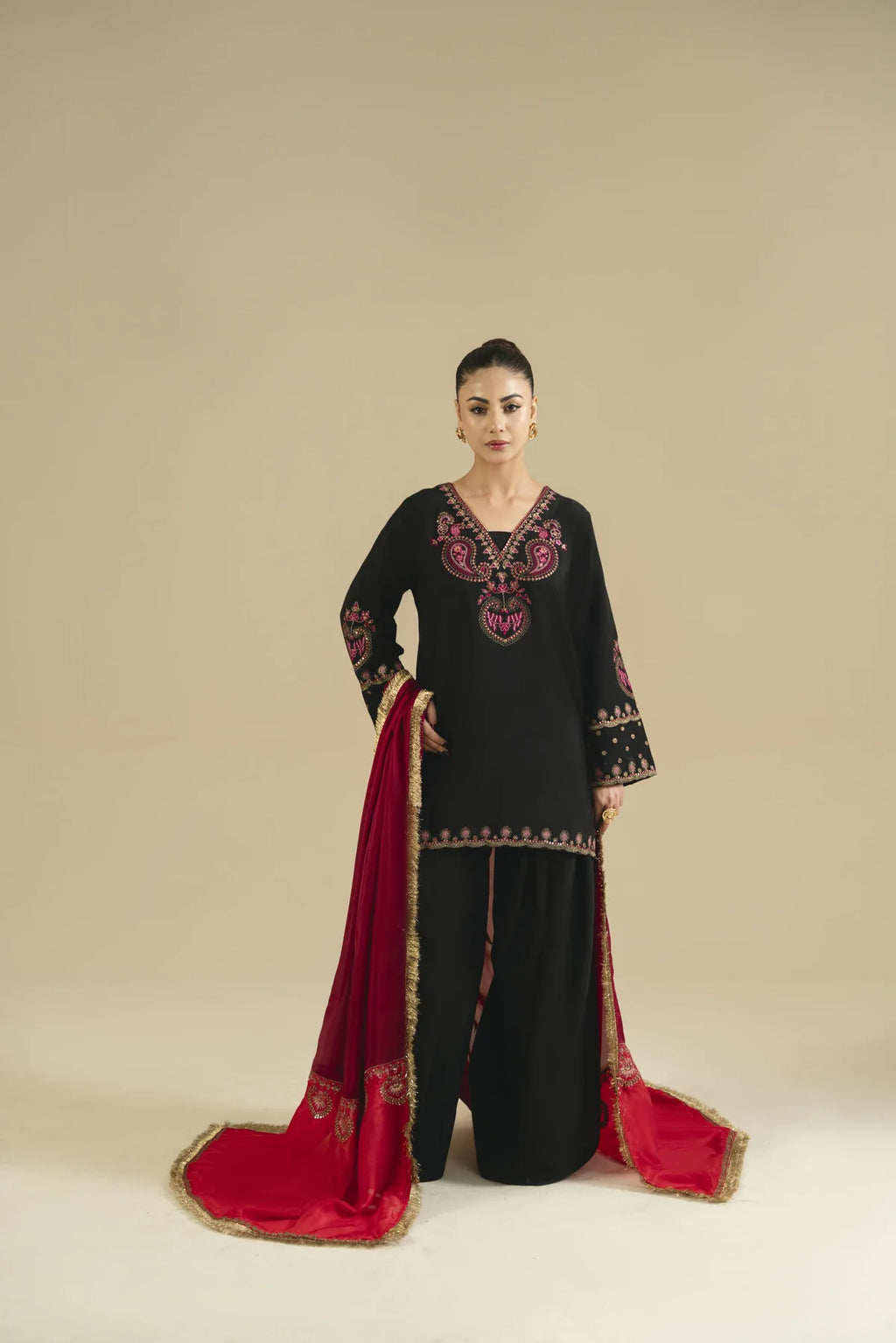 Evening Ember– Embroidered 3 Piece