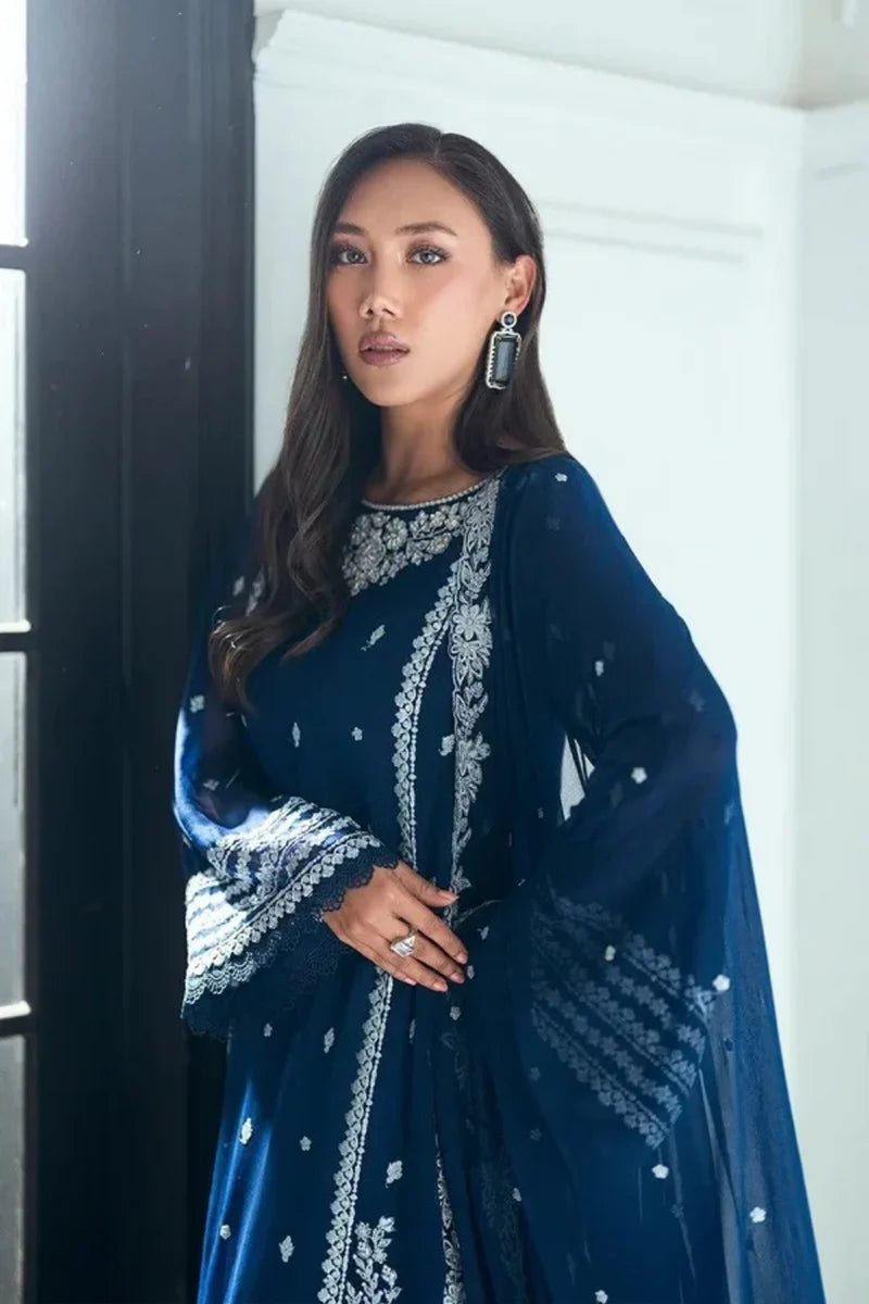 Muskaan– Embroidered 3 Piece