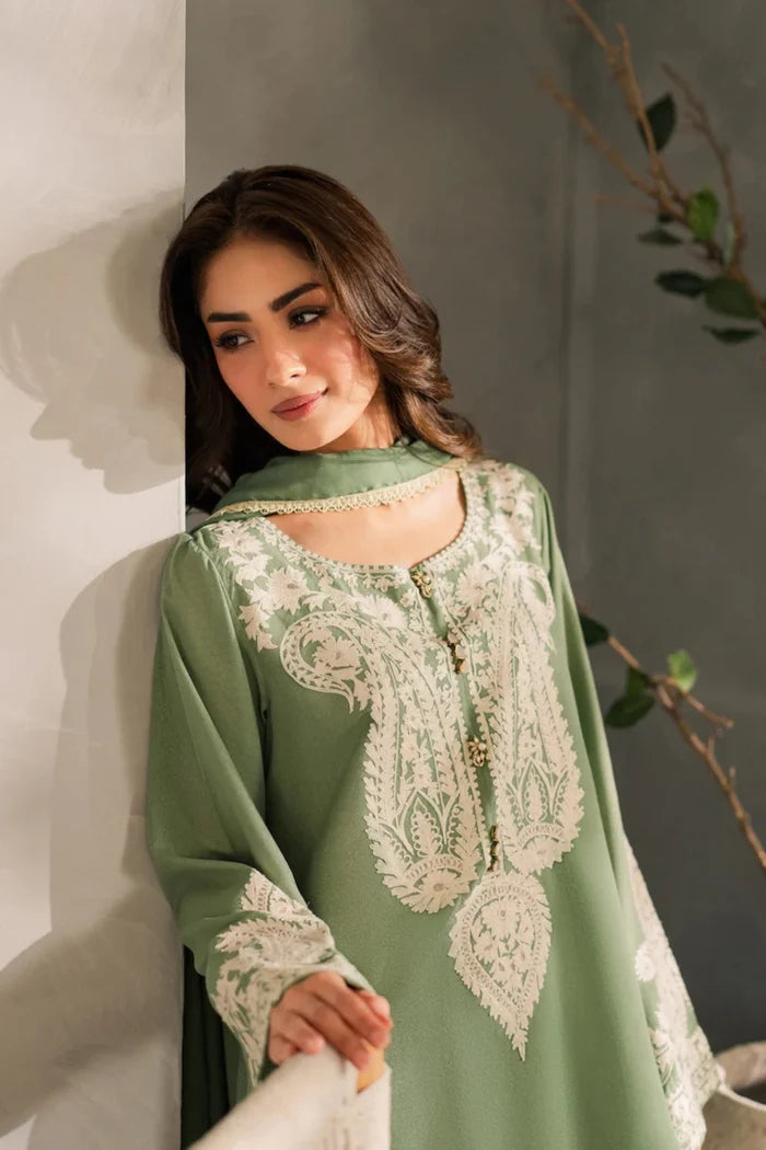 Sabza– Embroidered 3 Piece