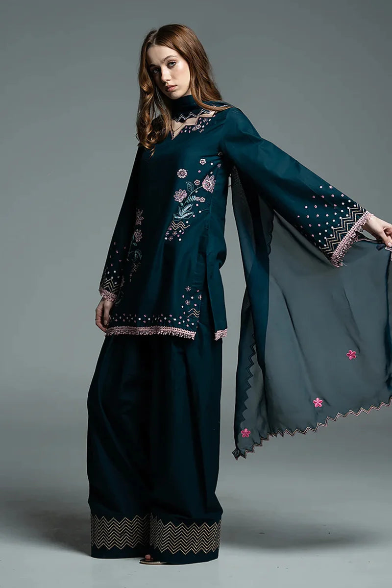 Dilfareb Embroidered 3-piece