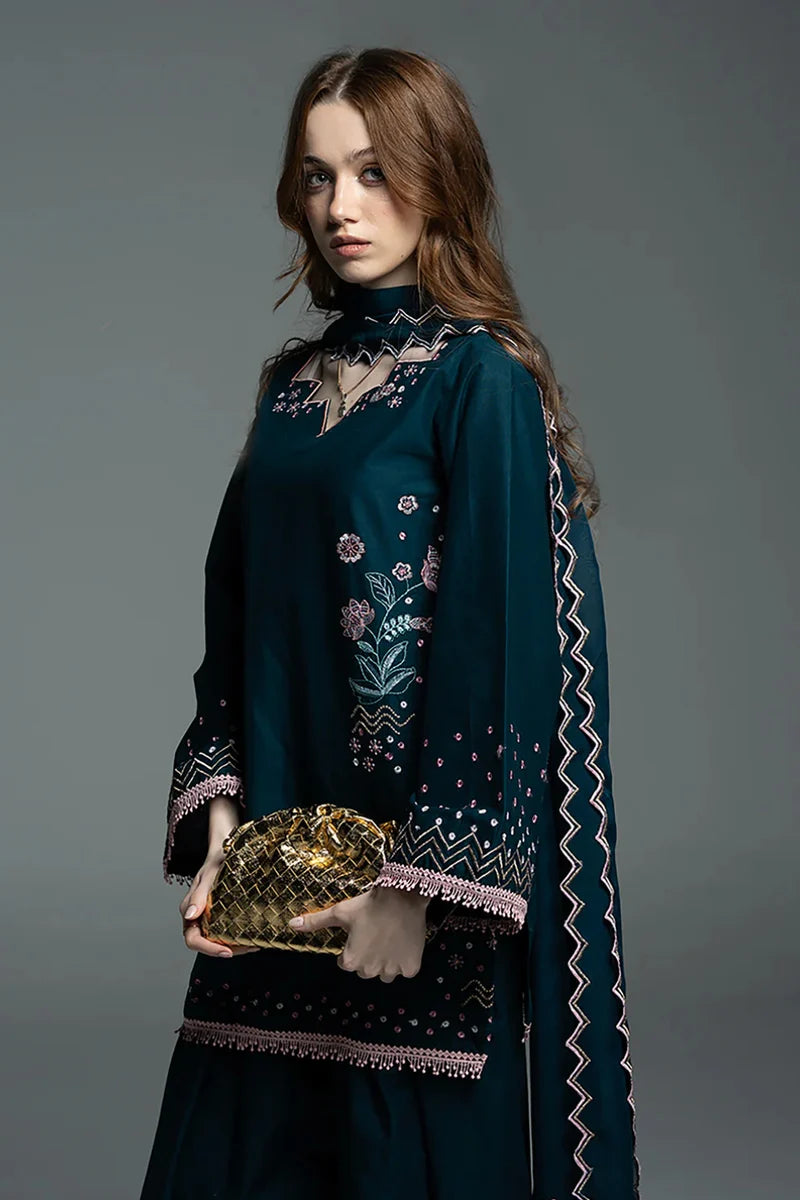 Dilfareb Embroidered 3-piece
