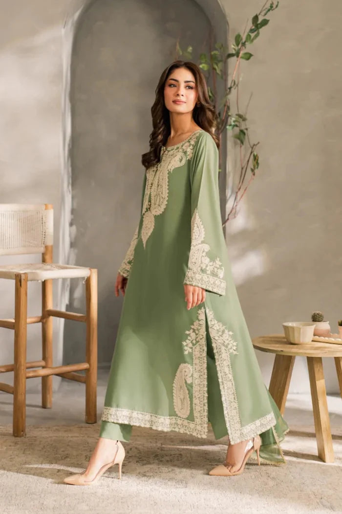 Sabza– Embroidered 3 Piece